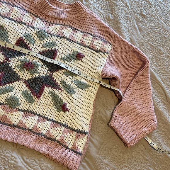 COLLEEN’S Collectables 90’s Hand Knit sweater in Great condition - Picture 4 of 7